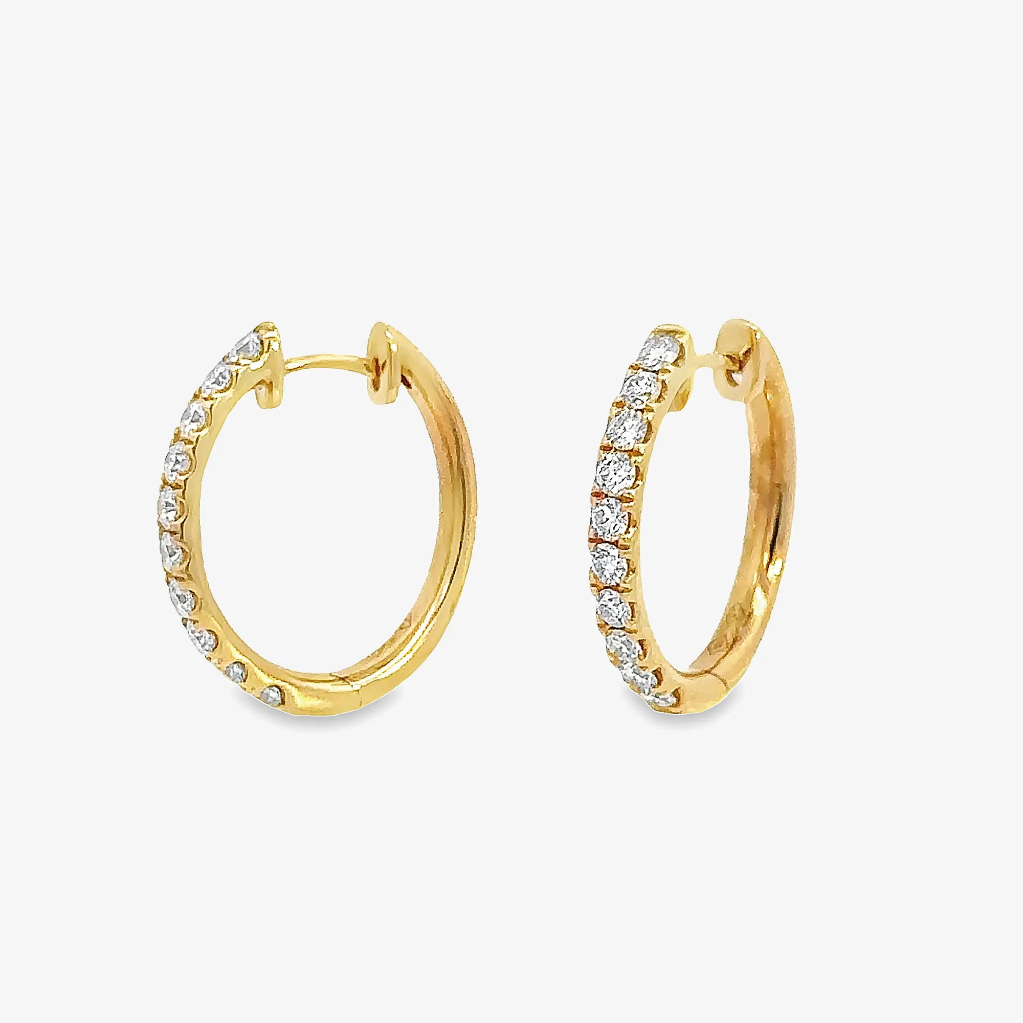 0.75 Halfway 0.75CT Hoop Earrings