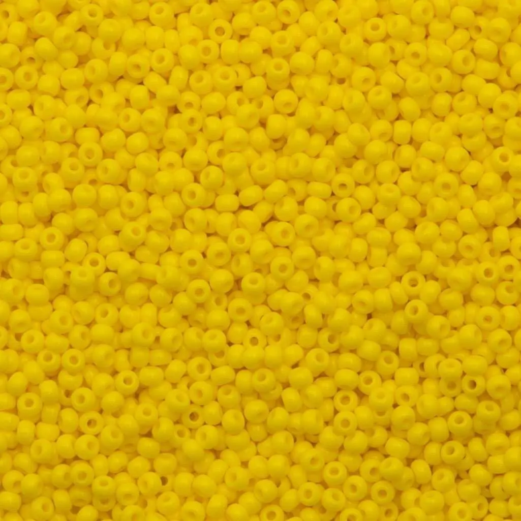 10-01034, Czech 22g Opaque Gold Yellow