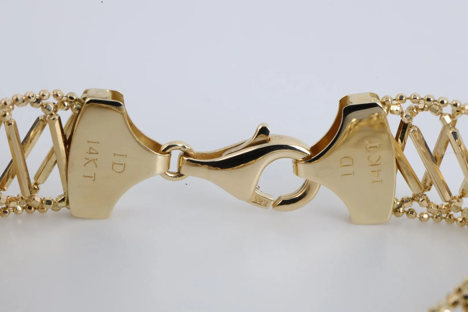 7" 14k Yellow Gold Cross-Crossing Bar Bracelet (9.10g.)