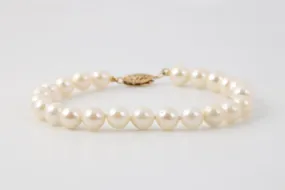 7" 14k Yellow Gold Pearl Bracelet (10.76g.)