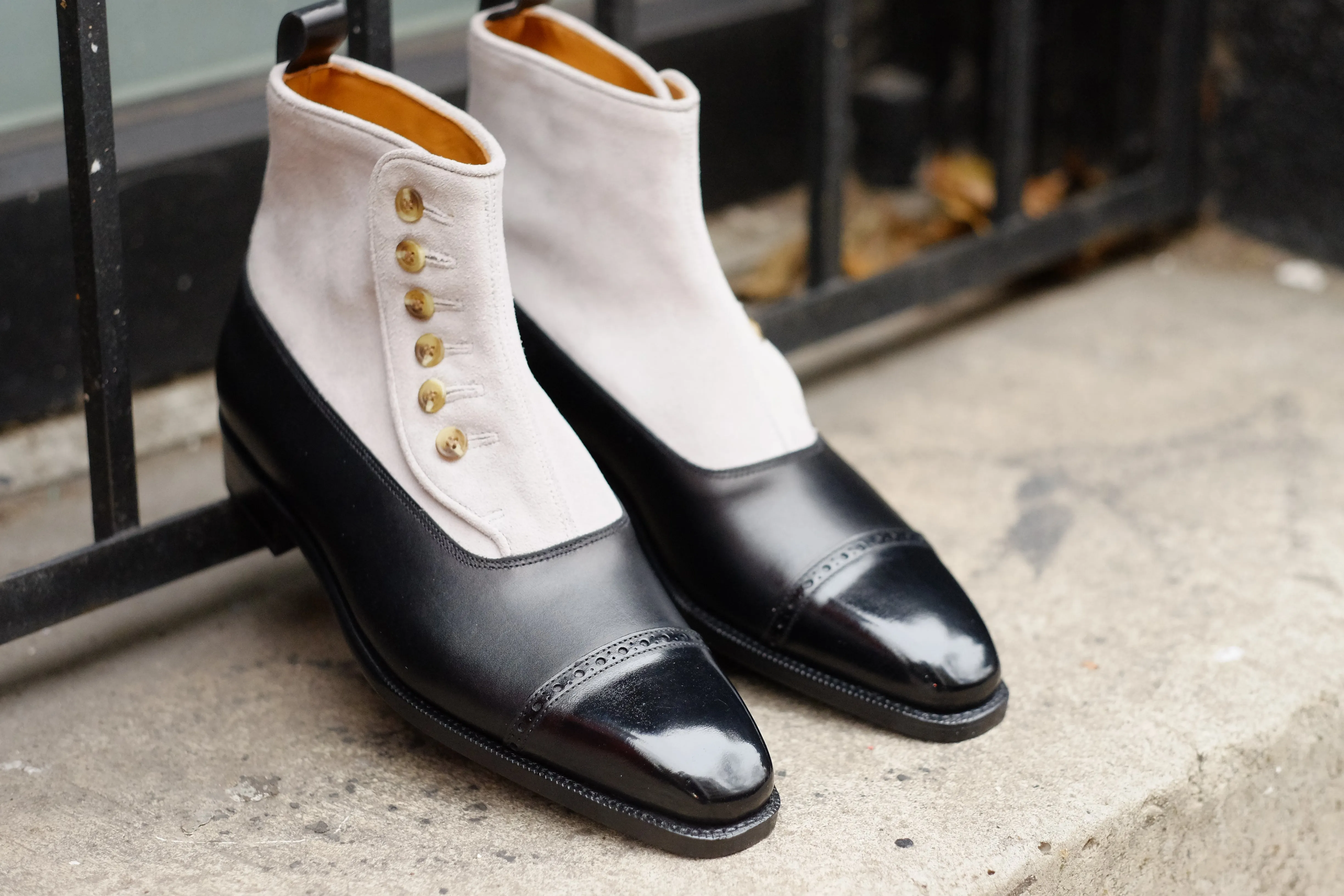 Ascot - Black Calf / Pearl Suede