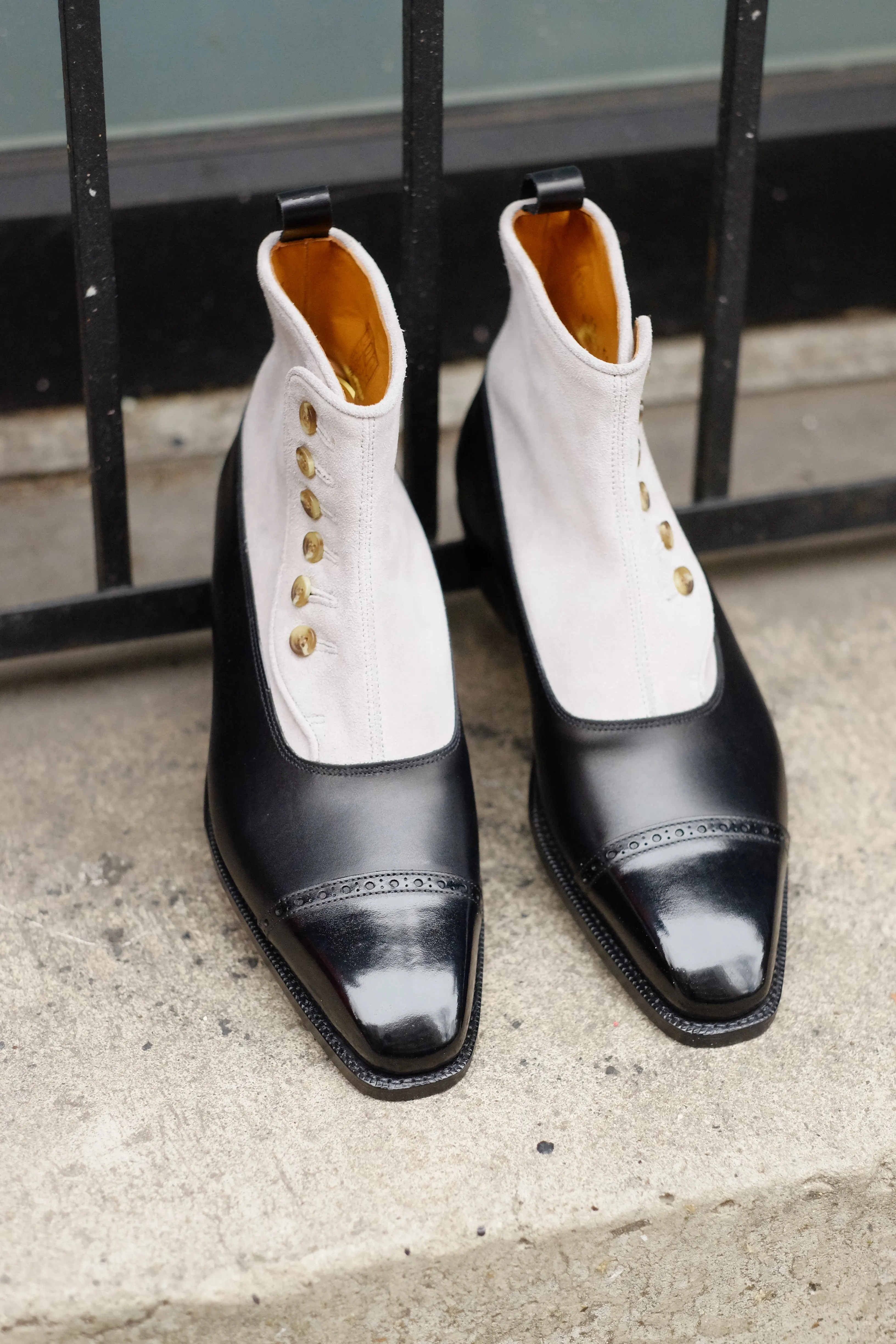 Ascot - Black Calf / Pearl Suede