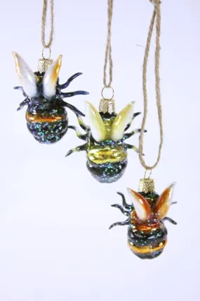  Buzzing Bee  Ornament