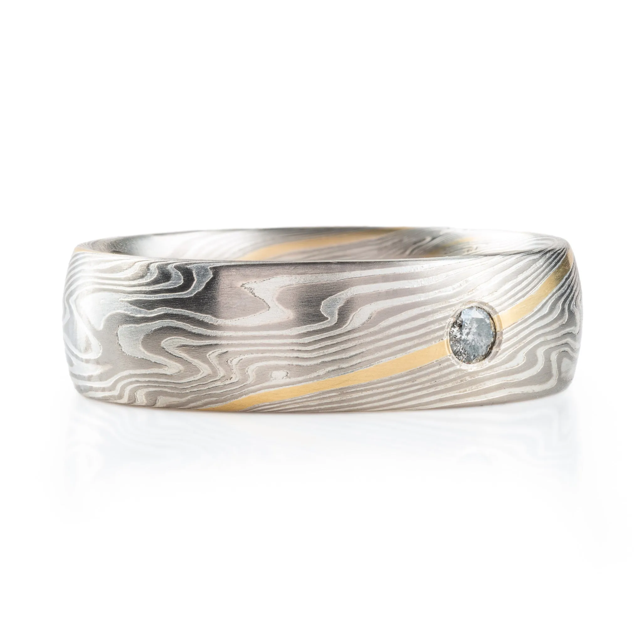 Elegant Mokume Band in Twist Pattern and Ash Palette with Stratum