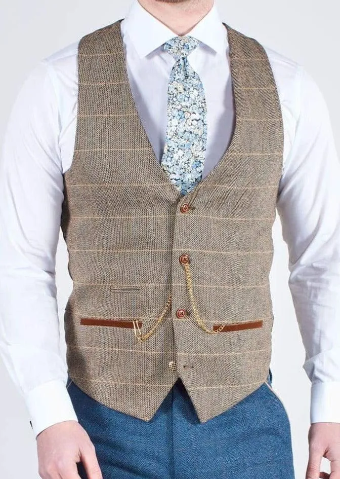 Fratelli Robbie Men's Green Tweed Suit with Marc Darcy Ted Tan Tweed Waistcoat