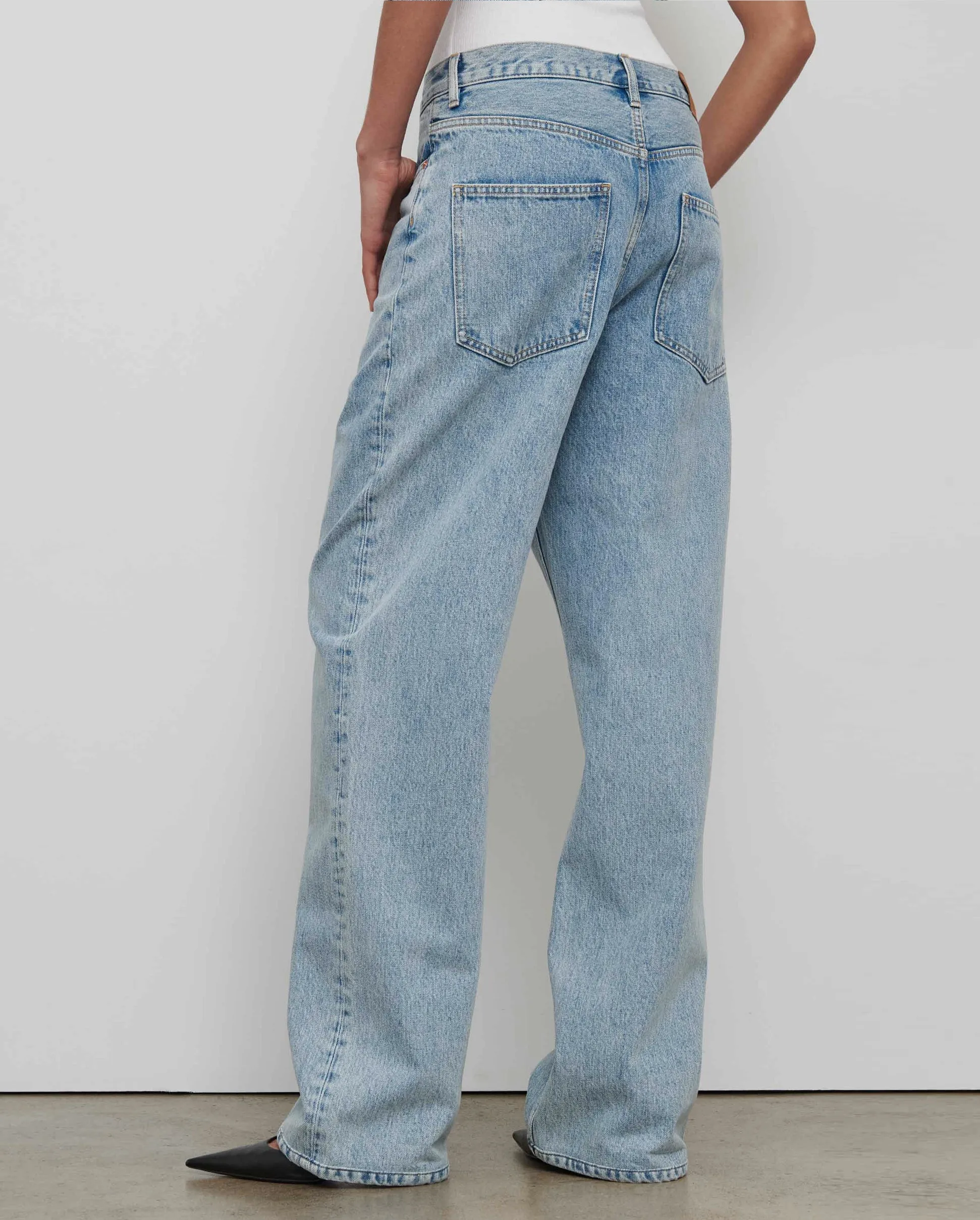 LOW RISE JEAN / BLUE