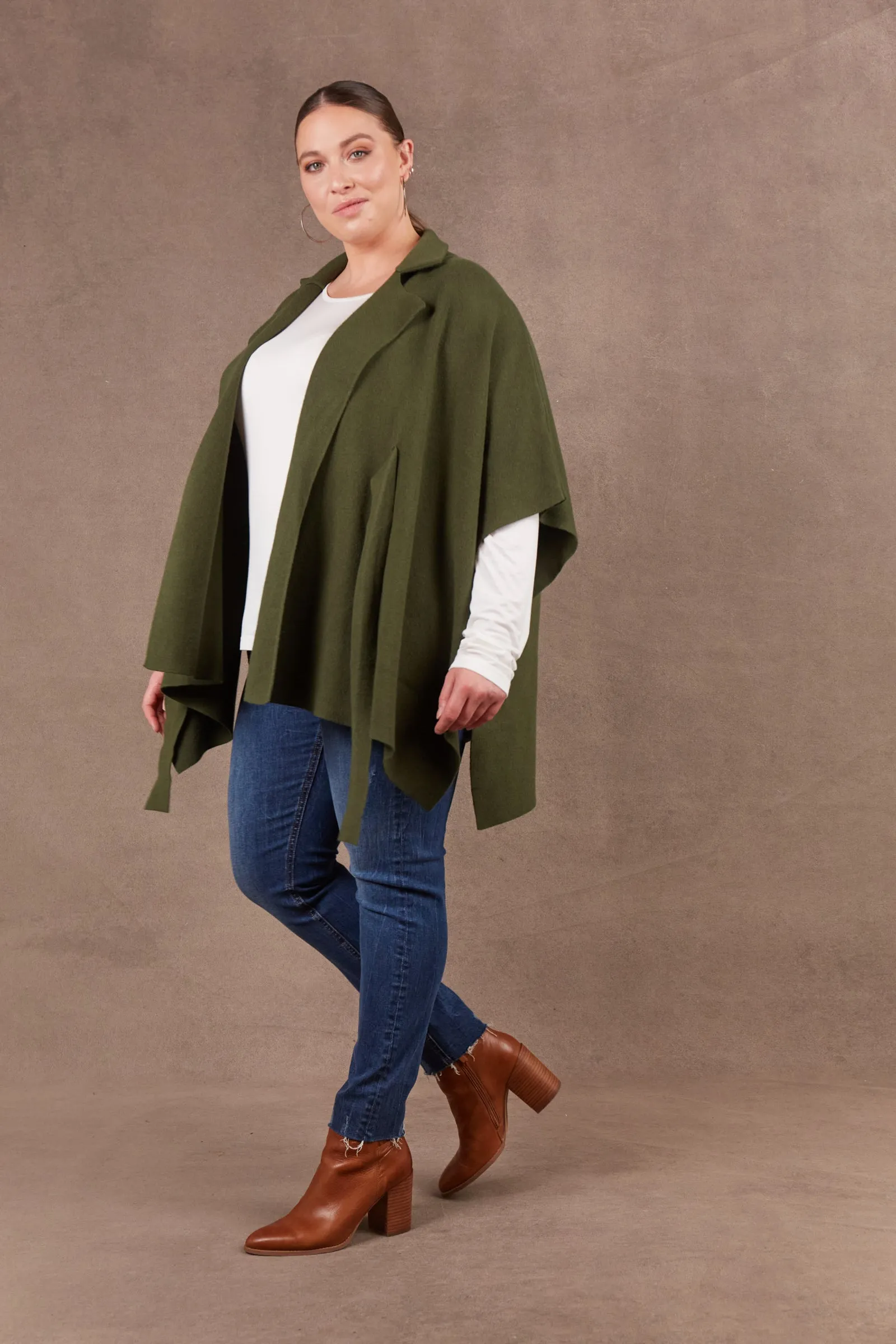 Nawi Cape - Olive