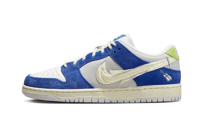 Nike SB Dunk Low Pro QS Fly Streetwear