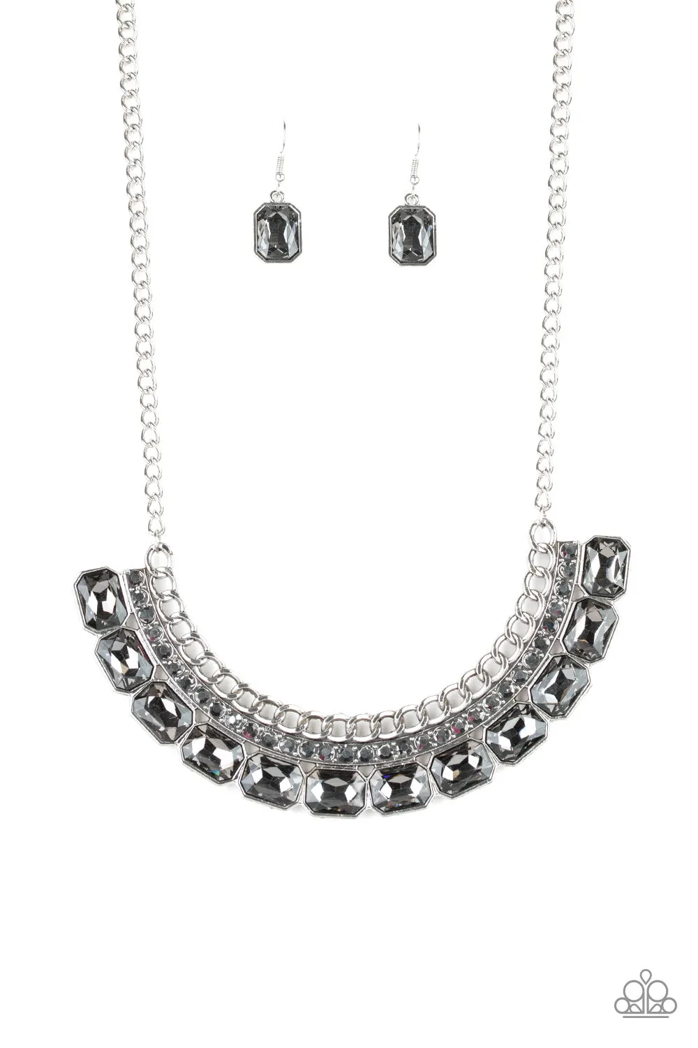 Paparazzi Killer Knockout Silver Necklace Set