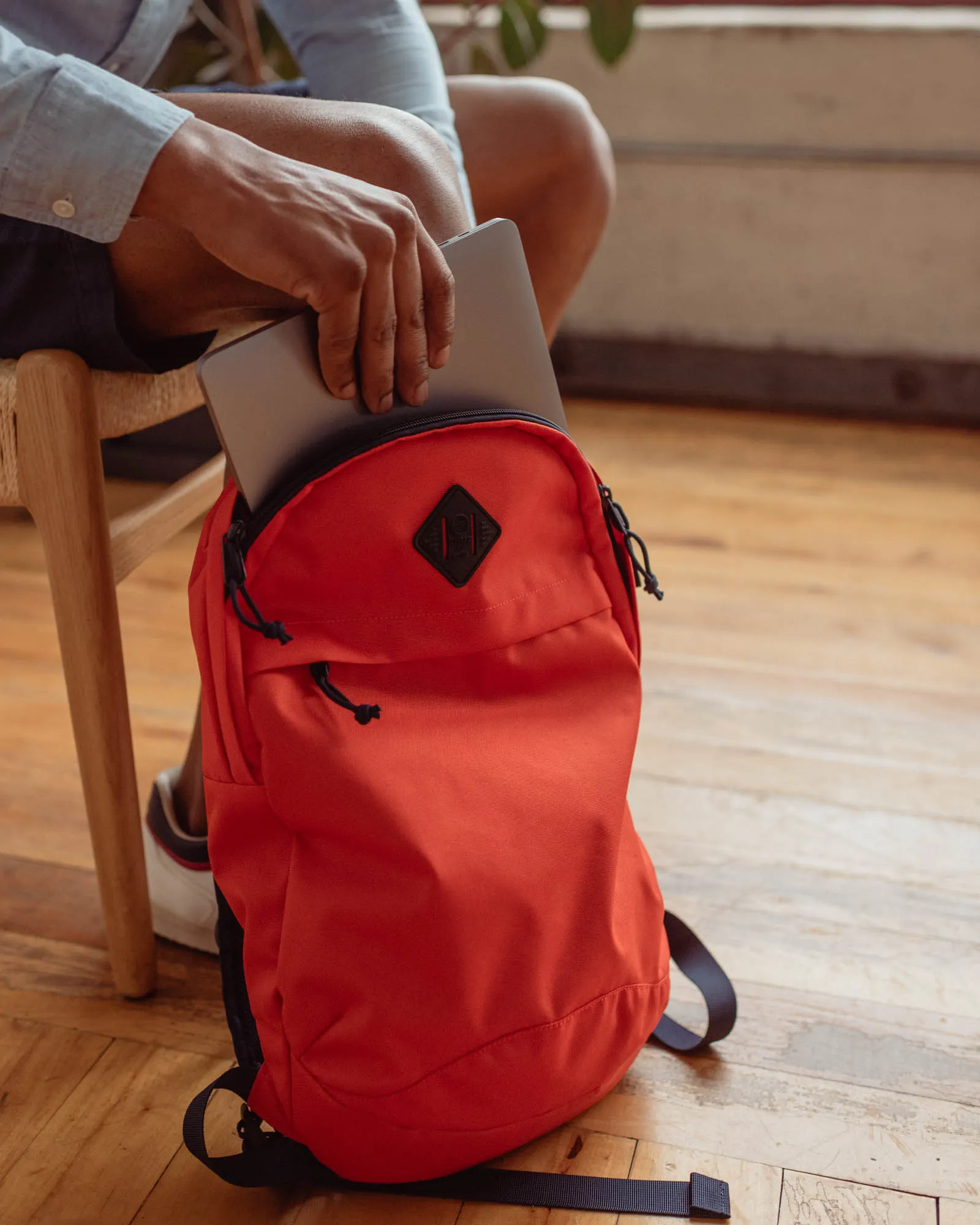 (R)evolution 15L Commuter Backpack