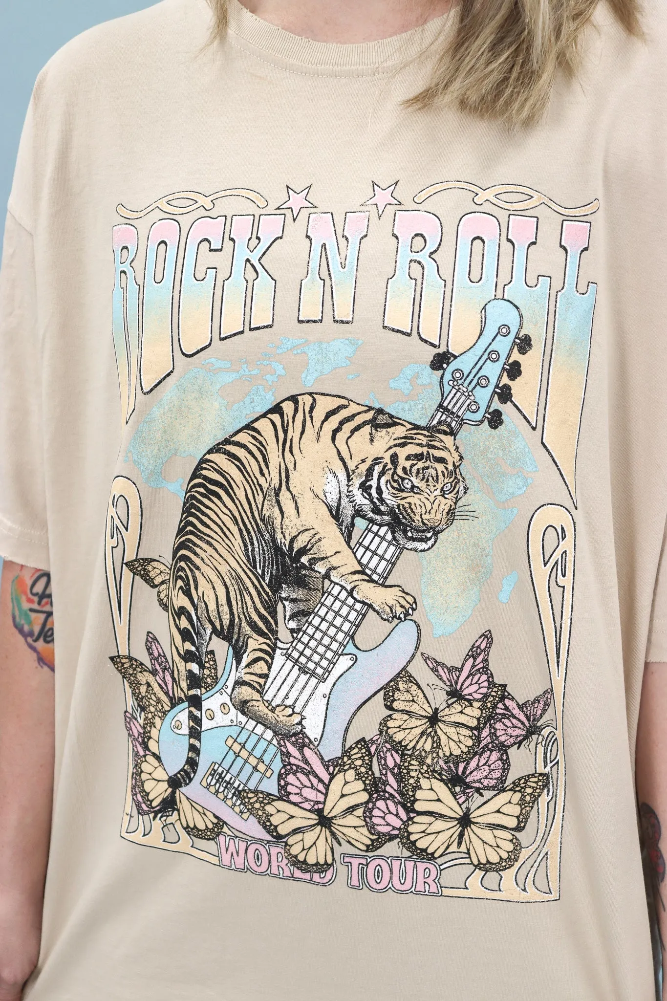 Rock & Roll Tiger Graphic Tee