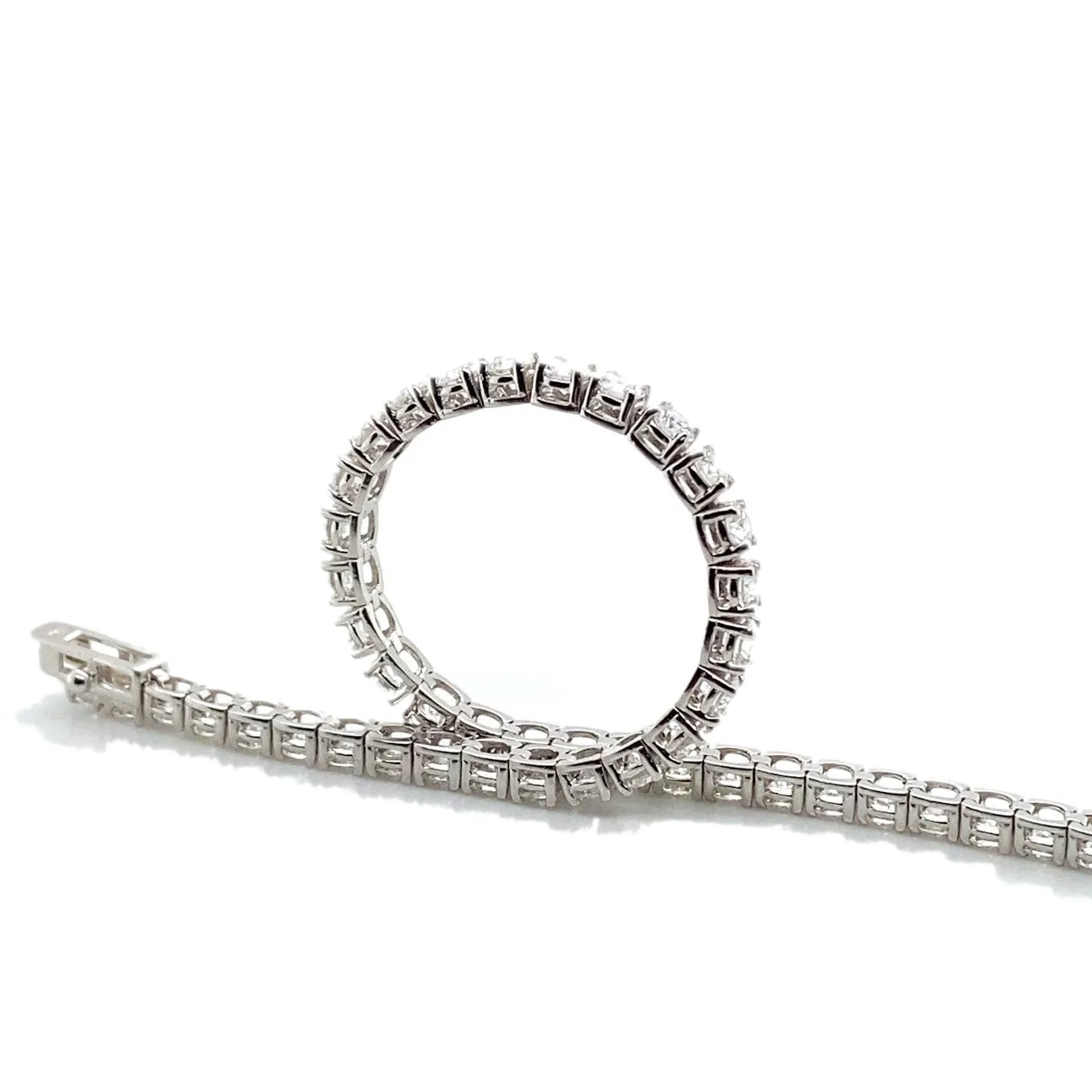 Single Row Four Prong Set Round Diamond Tennis Bracelet 18K Gold