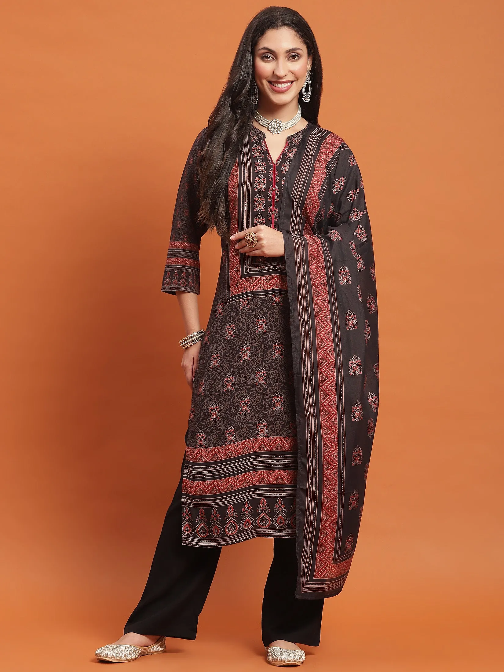 Women Black Geometric Print Kurta Comfort Pant Dupatta