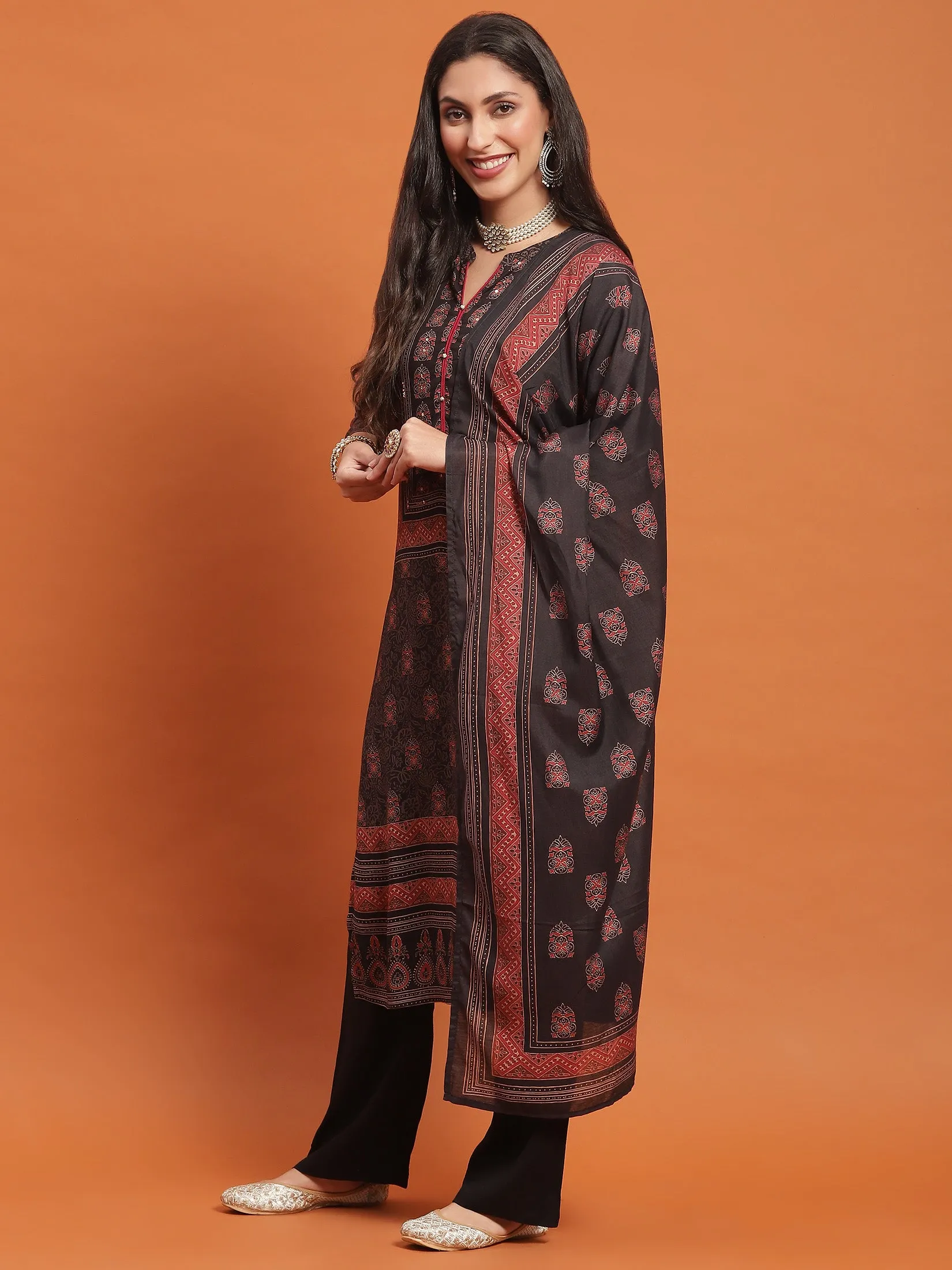 Women Black Geometric Print Kurta Comfort Pant Dupatta